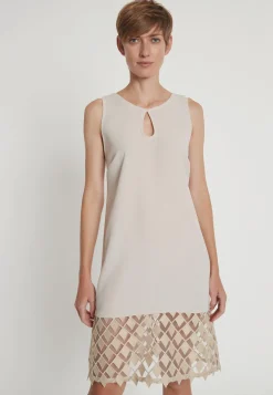 A-Linienkleid Lacy