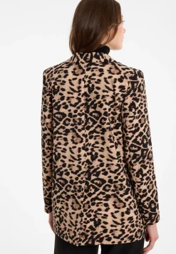 Blazer Ada
