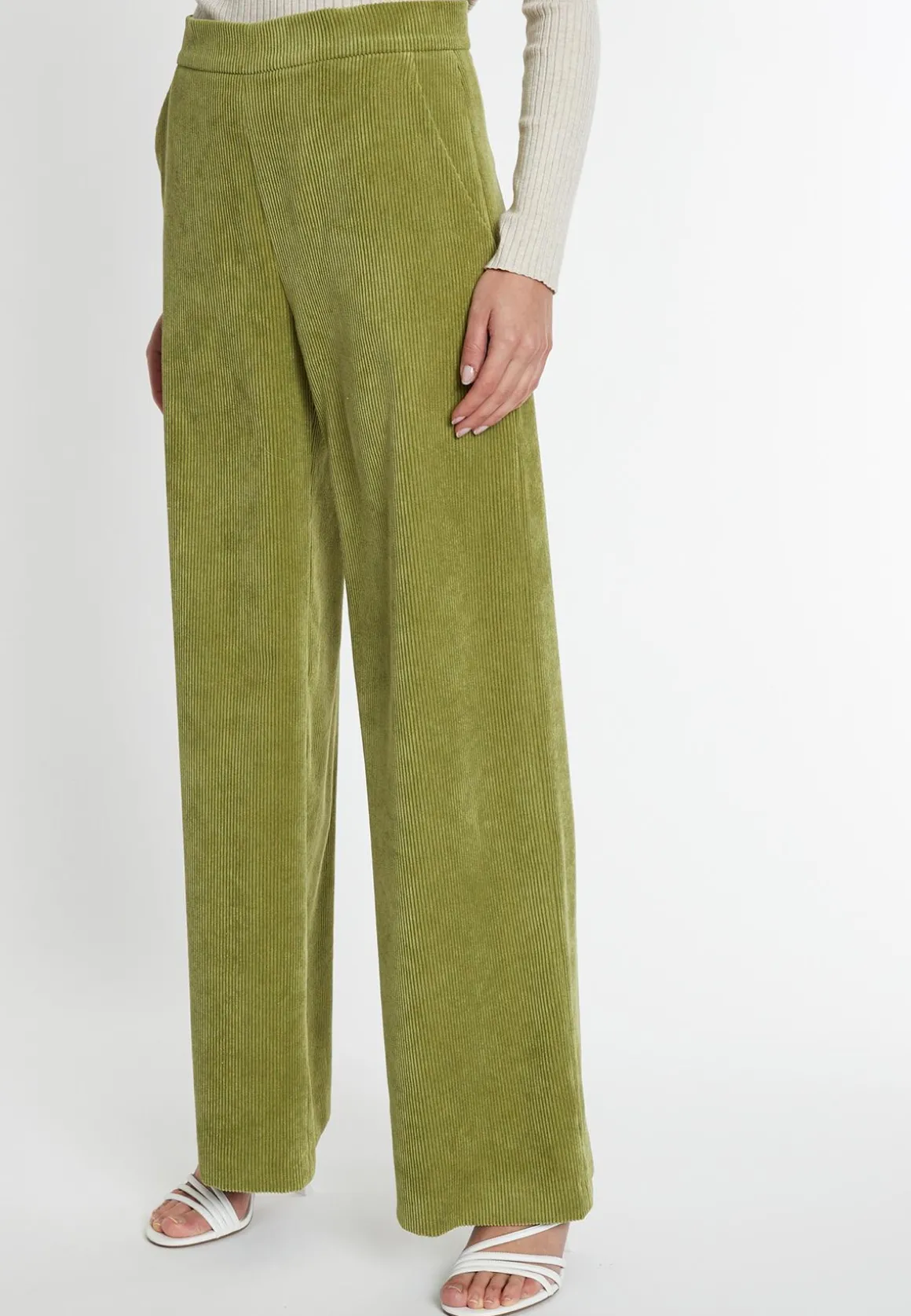 Cordhose Saskea