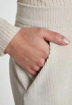Cordhose Sasky