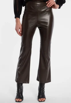 Cropped Flared Hose Elurima