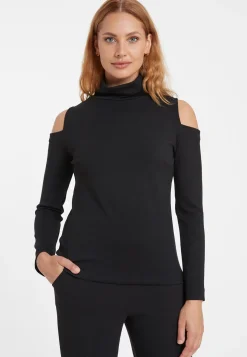 Cut-Out Top Senara