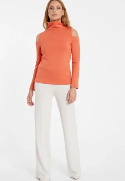 Cut-Out Top Senta