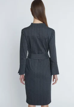 Klassisches Kleid Mesaly