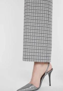 Lange Hose Sodala