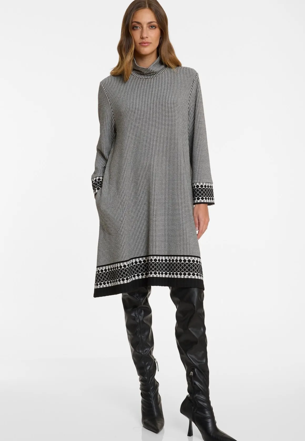 Rollkragenkleid Askira