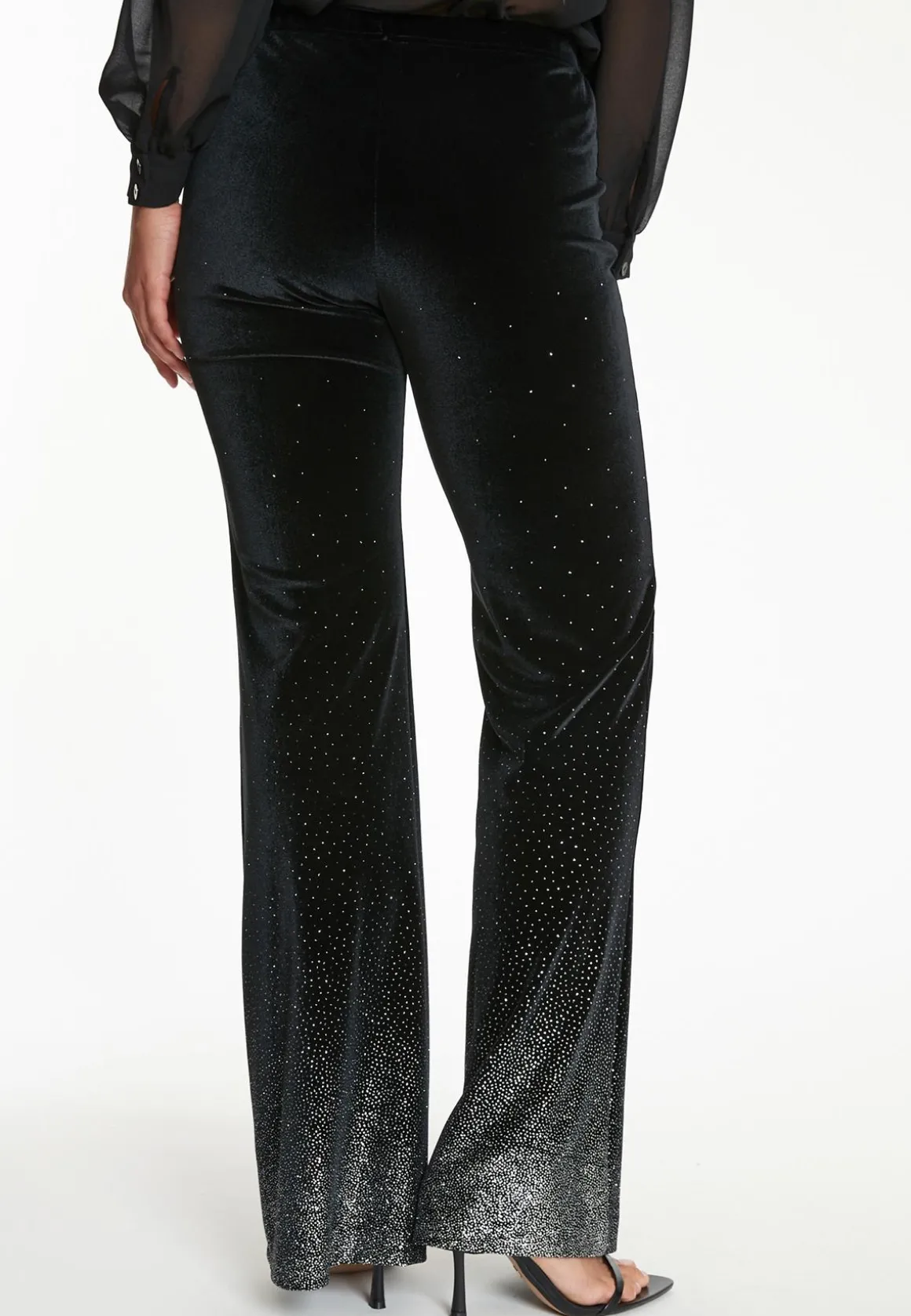 Samthose Tahila