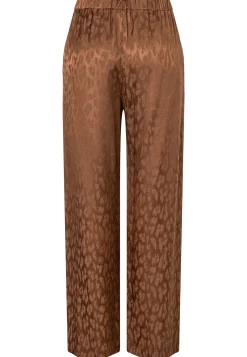 Satinhose Dohia