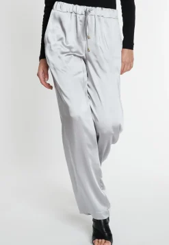 Satinhose Sibby