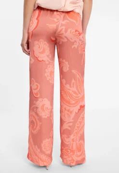 Weite Hose Doira